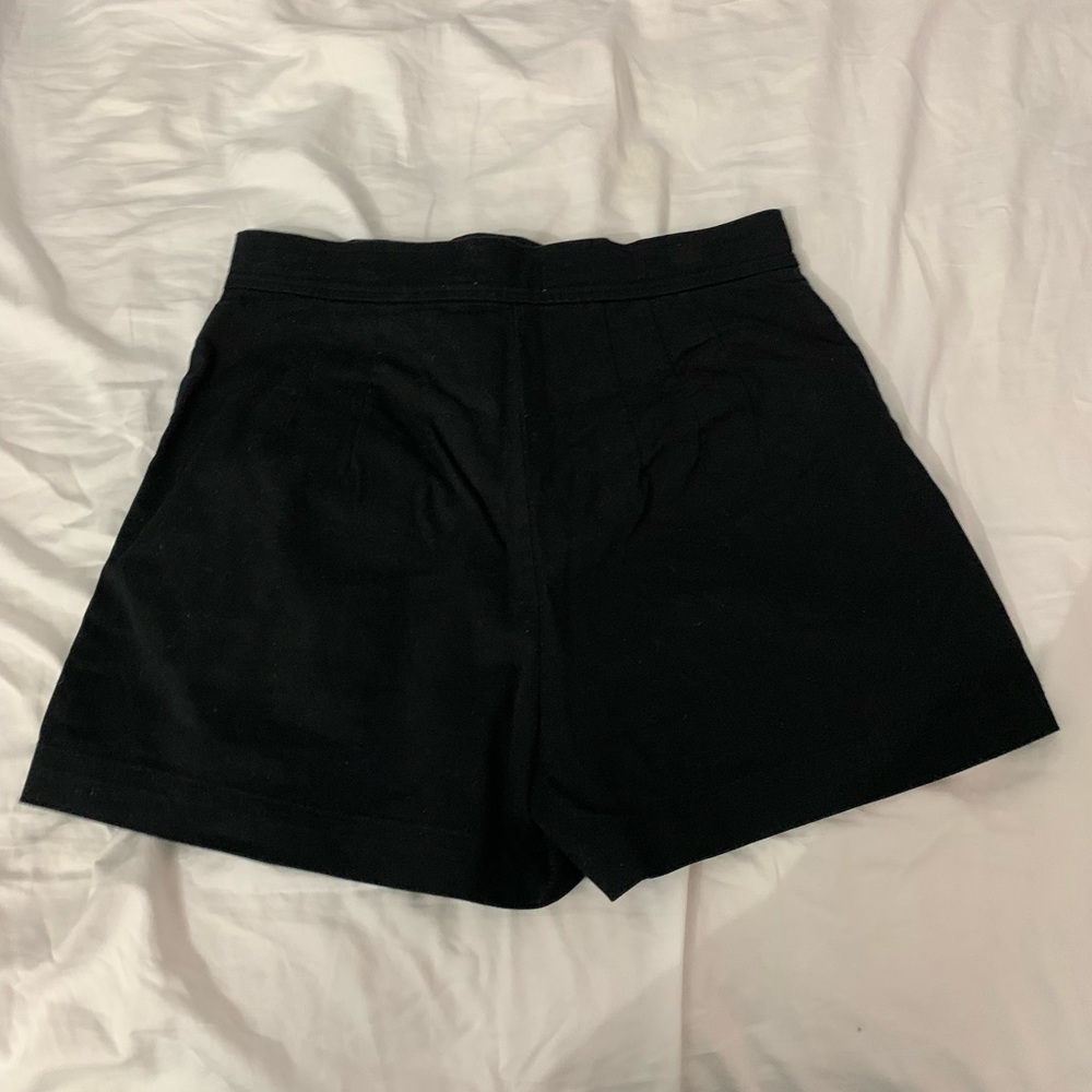 Aritzia Wilfred short